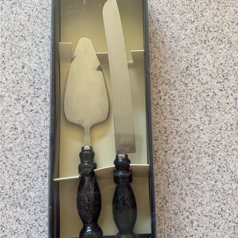 Roma Black Marble and Silver Cake Serving Set